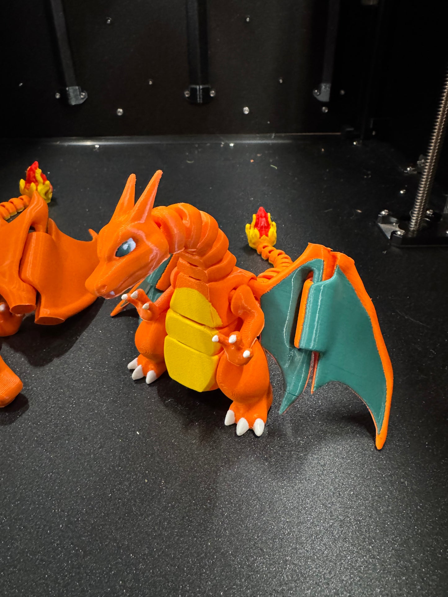Charizard (Full-color, Articulated)